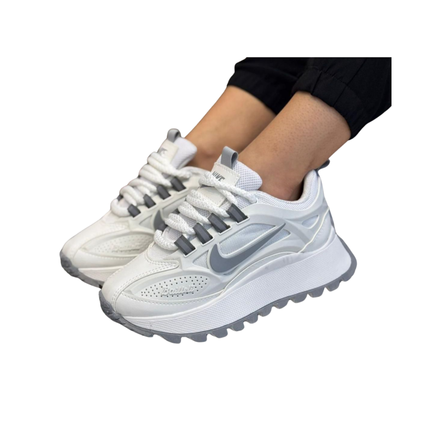 Zapatilla Nike Bailleli (1677492)