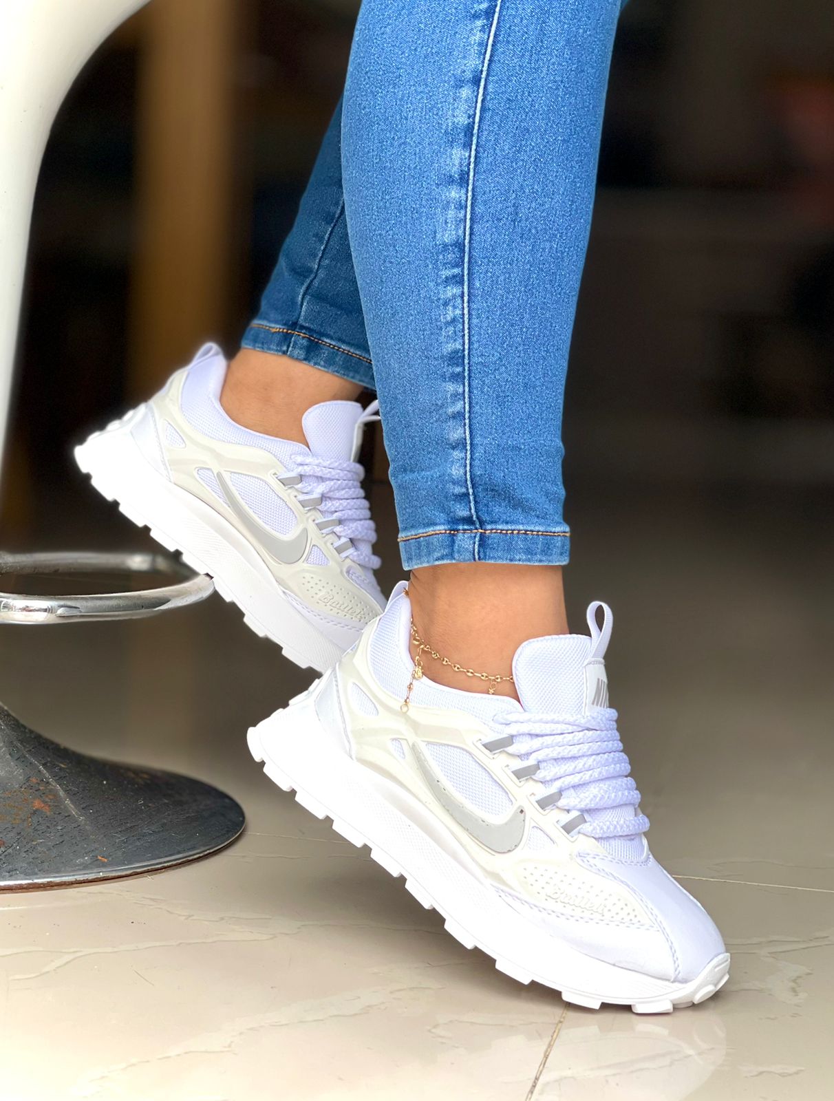 Zapatilla Nike Bailleli (1677492)