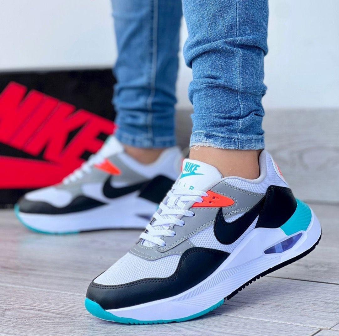 Tenis Nike (1807365)