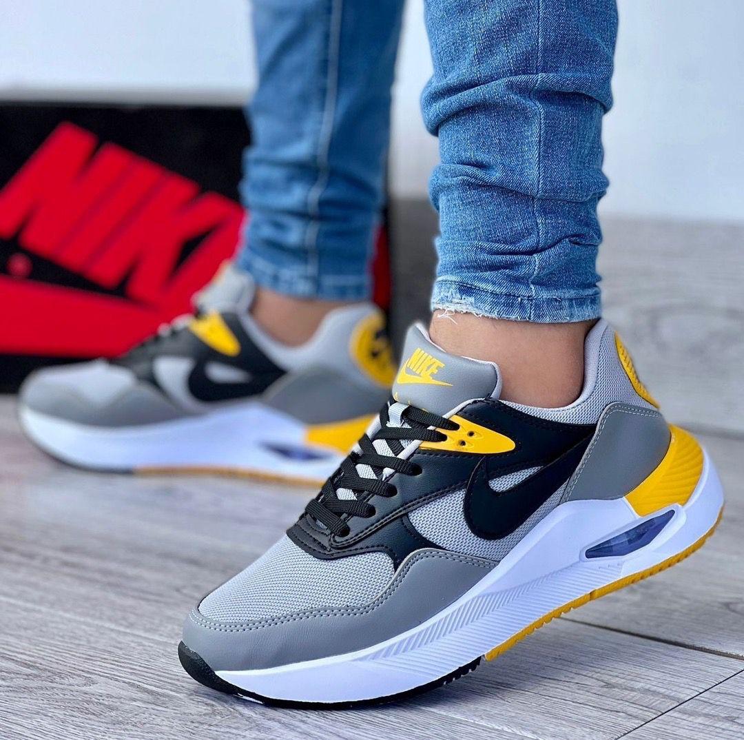 Tenis Nike (1807365)